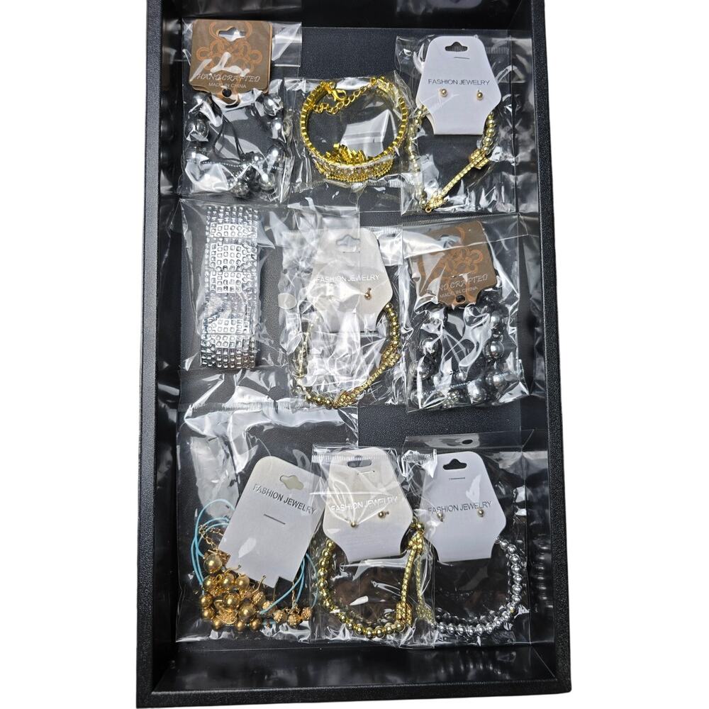 NWT‎ Jewerly Lot 11 pieces great for party favors